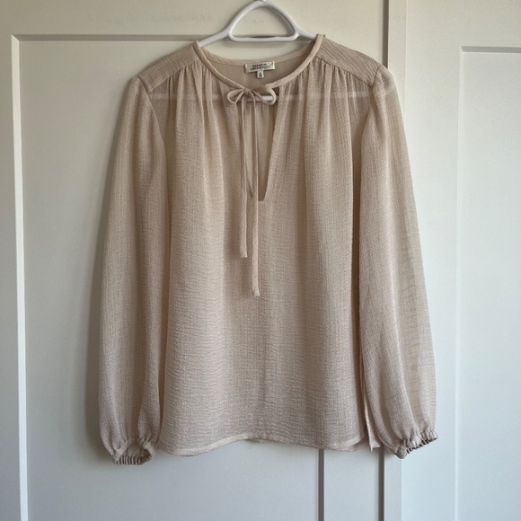 Aritzia Babaton⎜ALLAN BLOUSE⎜BONE - Picture 11 of 11